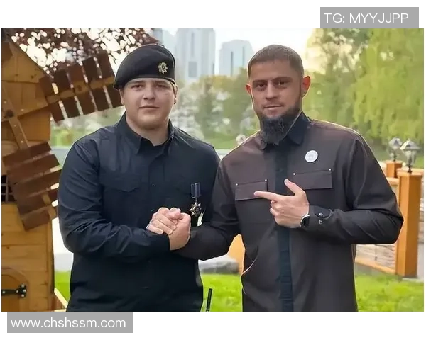 球星儿子继承父业亮相世界杯成焦点引领新一代足球风潮 球星儿子继承父业亮相世界杯成焦点引领新一代足球风潮